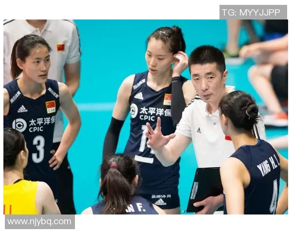 杭州排球队在精英赛中的耐力表现分析与启示 杭州排球队在精英赛中的耐力表现分析与启示