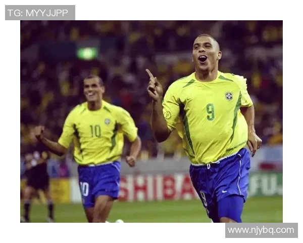 现役80后足球明星的辉煌历程与未来展望解析