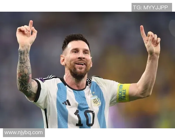 足球明星小辫子背后的故事与成就揭秘,探讨他如何影响足球界与年轻球员成长 足球明星小辫子背后的故事与成就揭秘,探讨他如何影响足球界与年轻球员成长