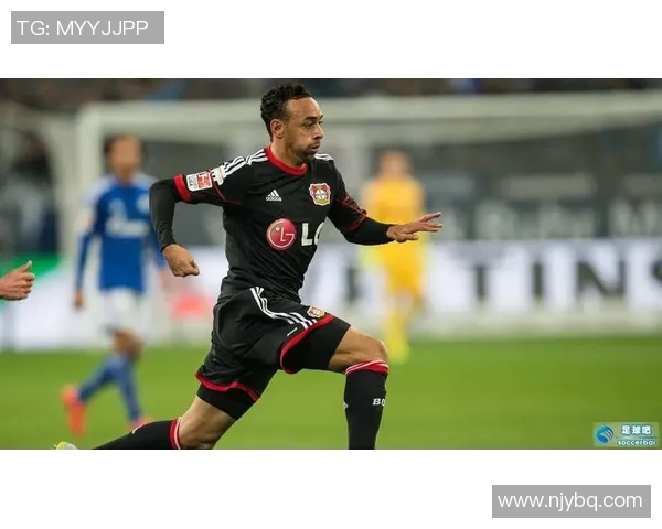 深入分析上海足球队反击战术的优势与实施策略 深入分析上海足球队反击战术的优势与实施策略